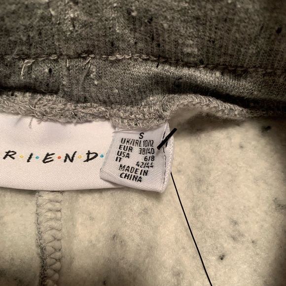 FRIENDS track pants - Picture 5 of 5